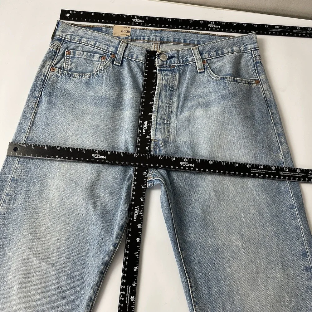 Levis 501 Jeans Mens 36x30 Blue Original Button Fly Medium Wash Denim Grunge New